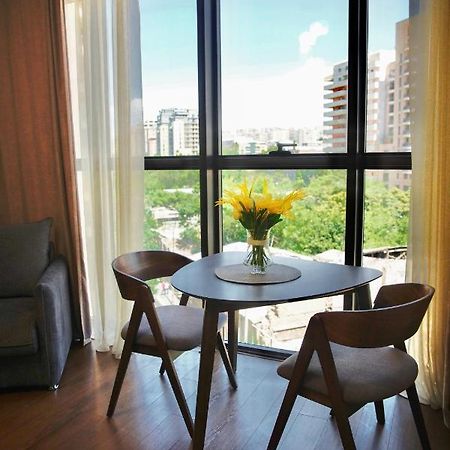 City Center Appartment At Buzand St. Erevan Esterno foto