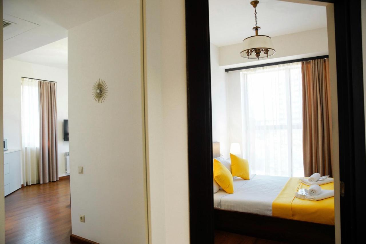 City Center Appartment At Buzand St. Erevan Esterno foto